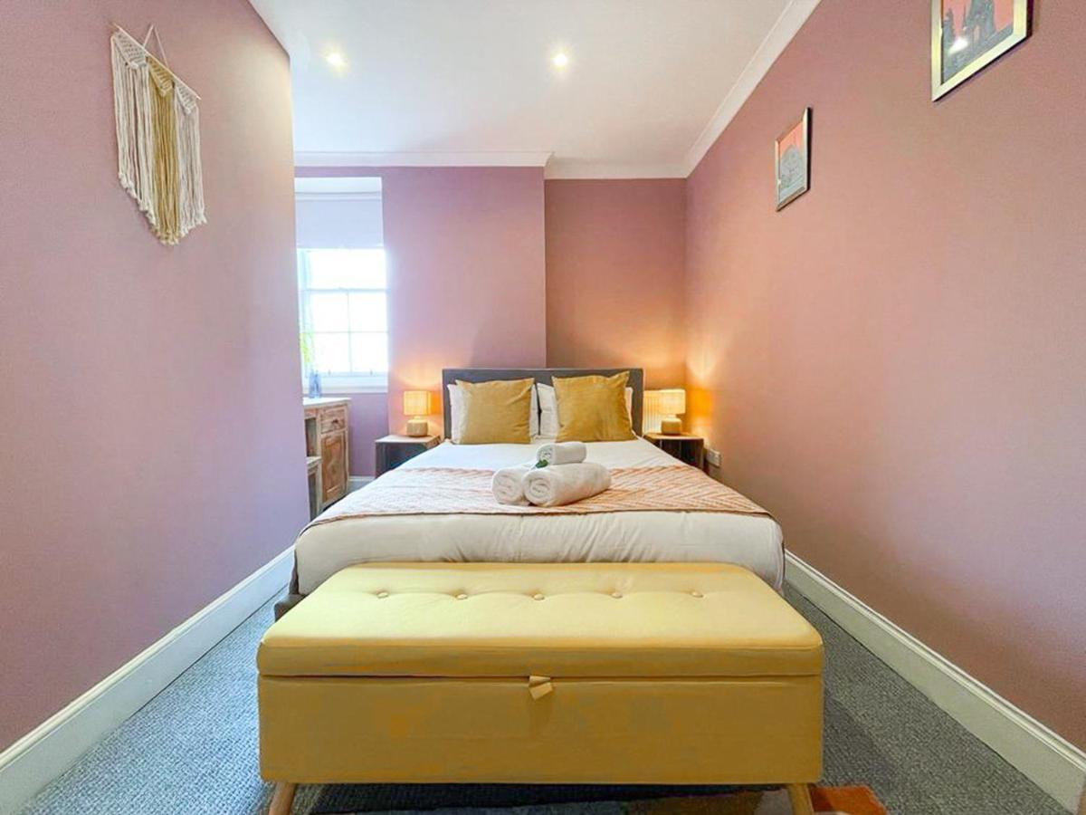 Lively & Energetic 2Br On The Royal Mile Apartment Edinburgh Luaran gambar